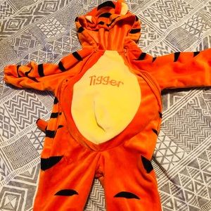 Tigger costume!!
